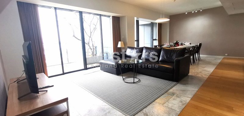3 bedroom condo for rent on Sathorn
