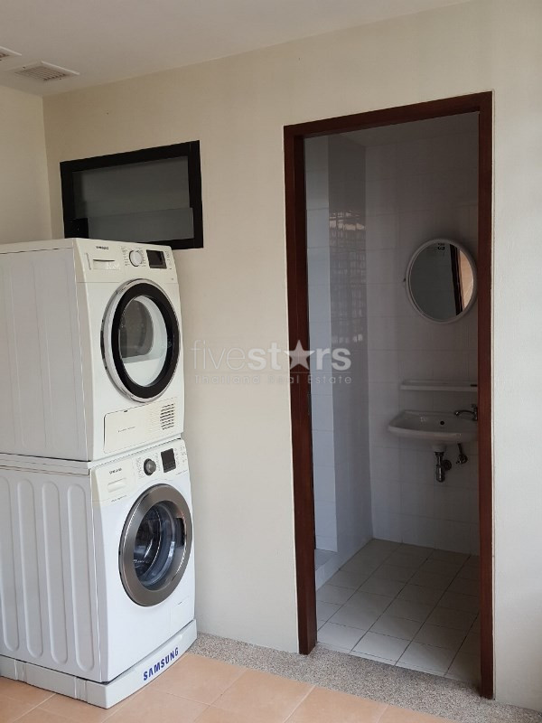 In Bangkok, Sathorn area, fully furnished condo, big space in peaceful area, photo 9