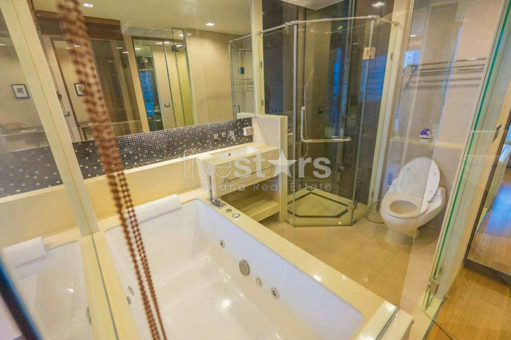 Appartement de 2 chambres récemment rénové à vendre à Sathorn, photo 12