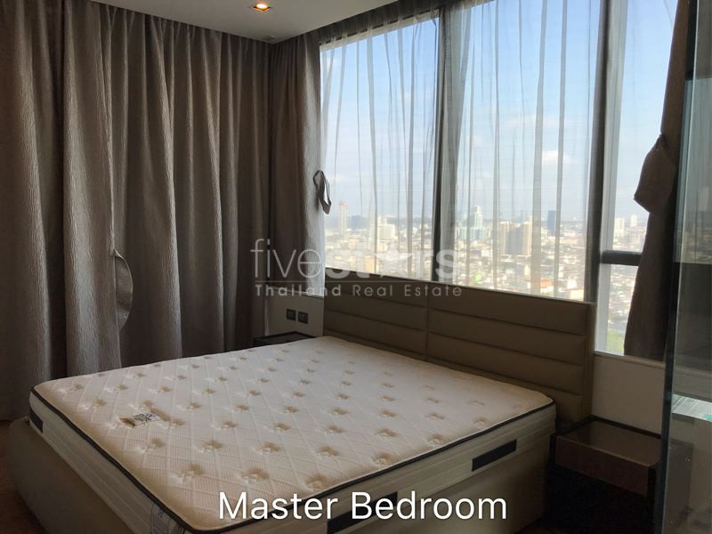 Luxury 2 bedrooms condominium for rent in Sathorn, photo 8