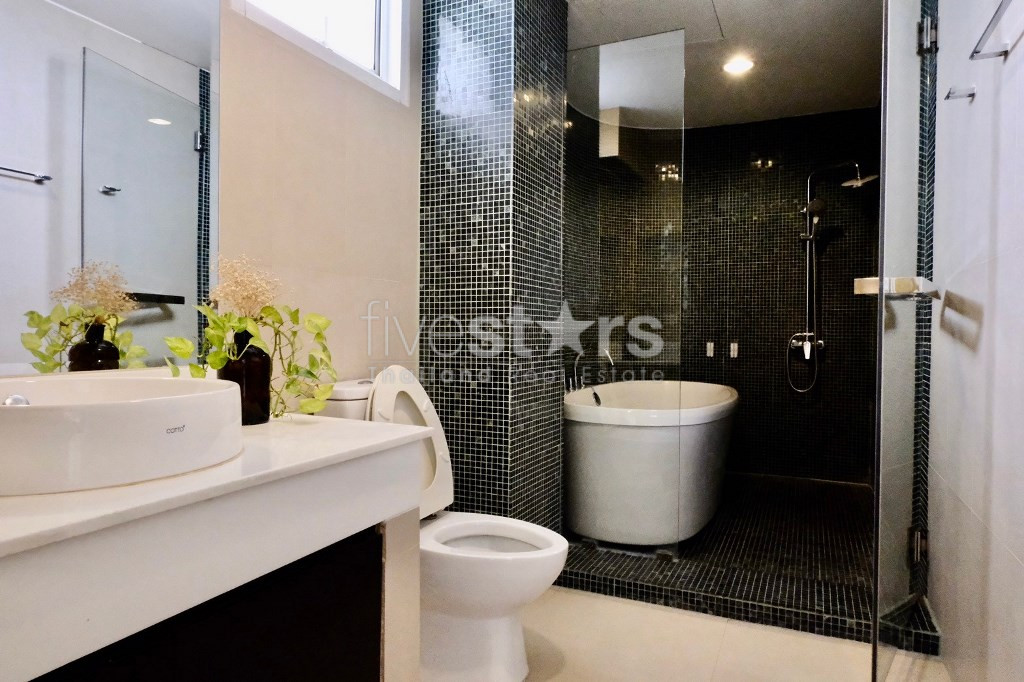 Appartement de 3 chambres à louer près de la station BTS de Surasak, photo 15