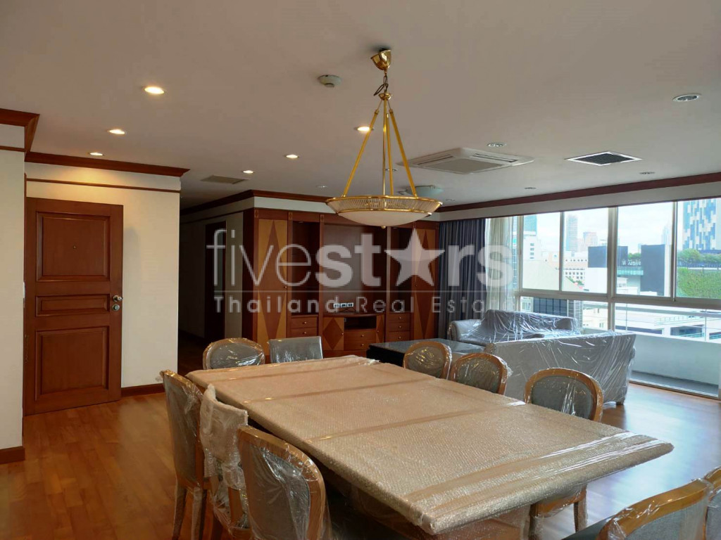 Appartement de 3 chambres à louer près de la station de BTS Chong Nonsi, photo 9