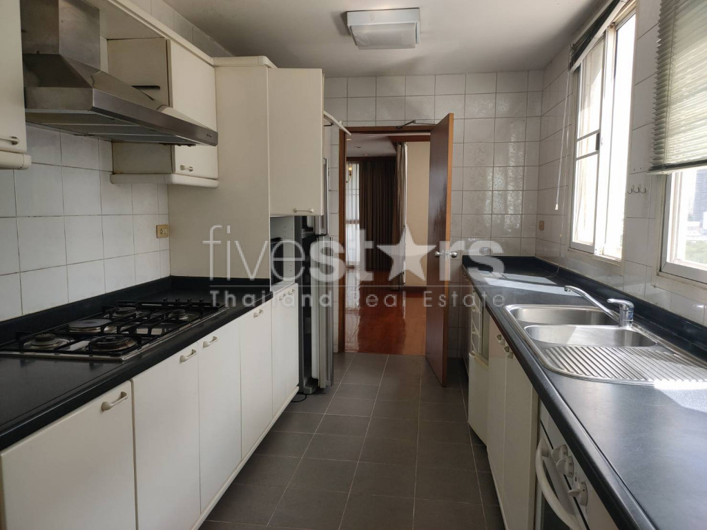 Appartement de 3 chambres à louer près de la station de BTS Chong Nonsi, photo 11