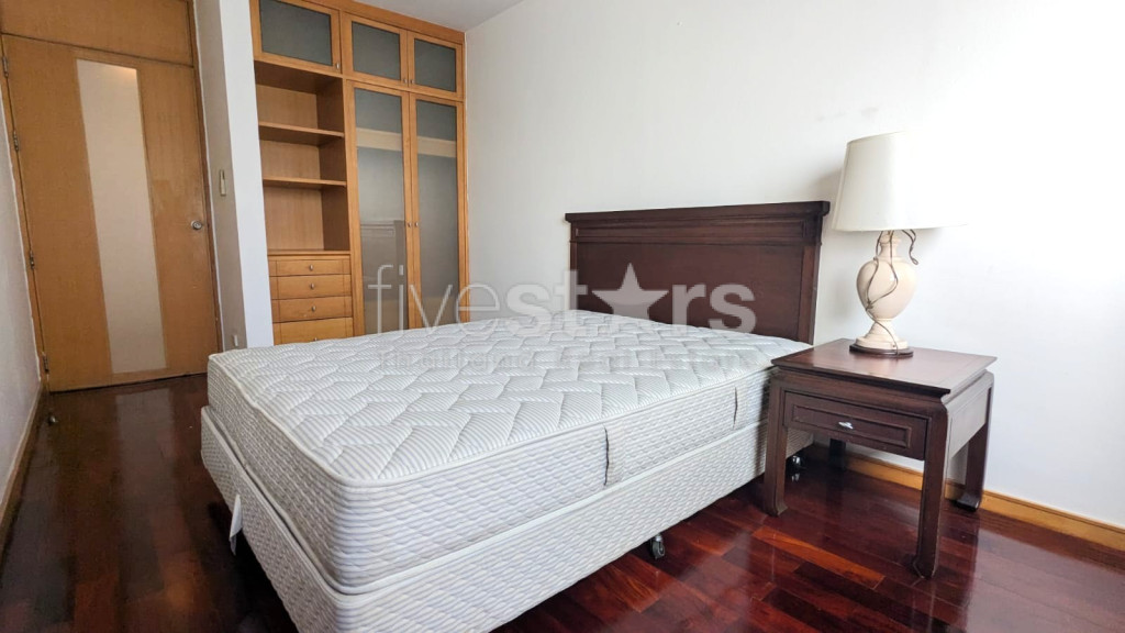 Appartement de 3 chambres à louer à Sathorn, proche MRT Lumpini, photo 13