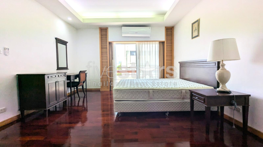 Appartement de 3 chambres à louer à Sathorn, près du MRT Lumpini, photo 11