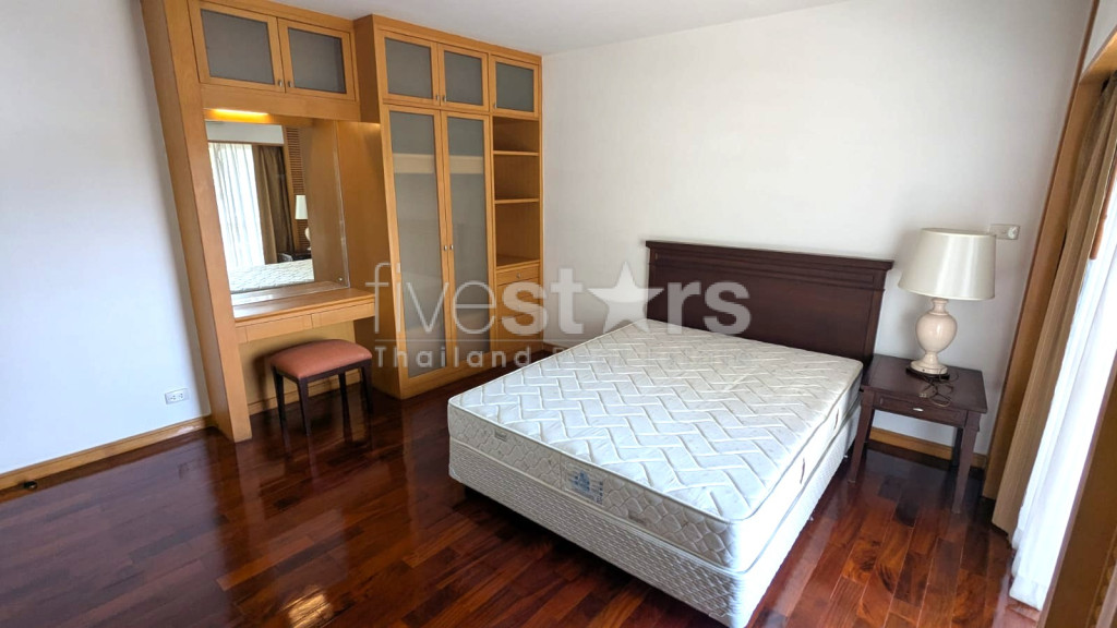 Appartement de 3 chambres à louer à Sathorn, près du MRT Lumpini, photo 15