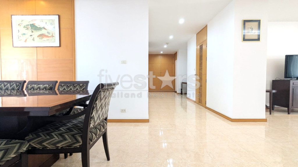 Appartement de 3 chambres à louer à Sathorn, près du MRT Lumpini, photo 6