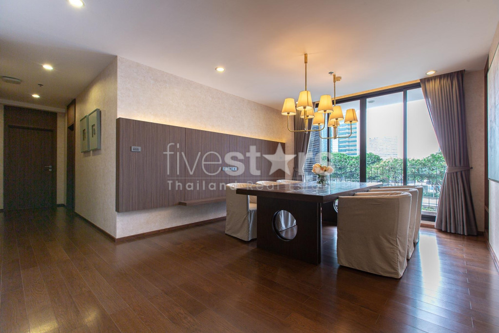Superbe appartement de 4 chambres à louer sur Sathorn, photo 3