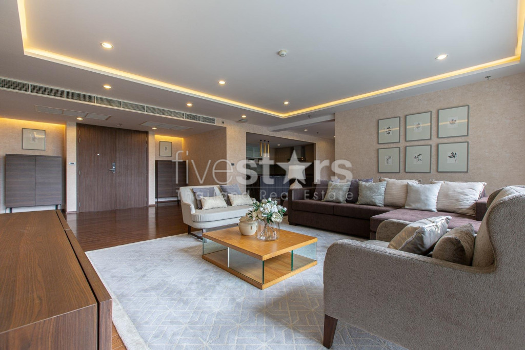 Superbe appartement de 4 chambres à louer sur Sathorn, photo 2