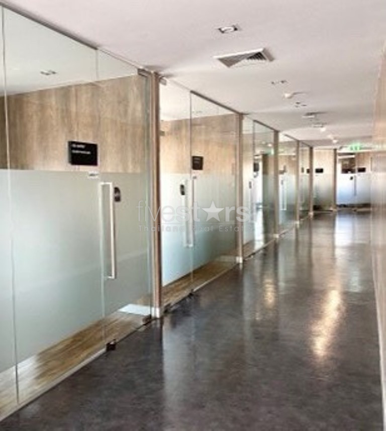 Office for rent on Sathorn, photo 9