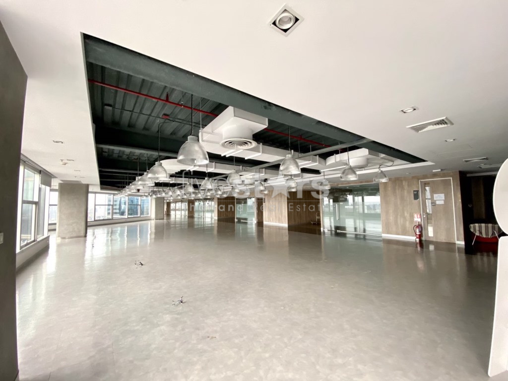 Office for rent on Sathorn, photo 2