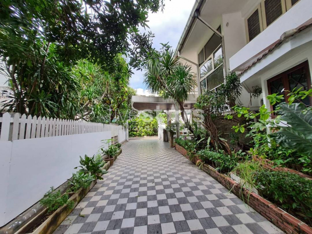 3+1 bedroom house for rent on Sathorn – Naradhiwas Rajanagarindra Road, photo 2