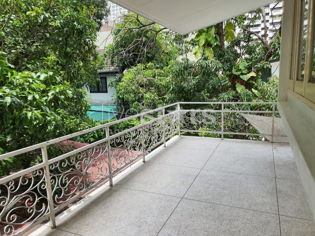 3+1 bedroom house for rent on Sathorn – Naradhiwas Rajanagarindra Road, photo 23