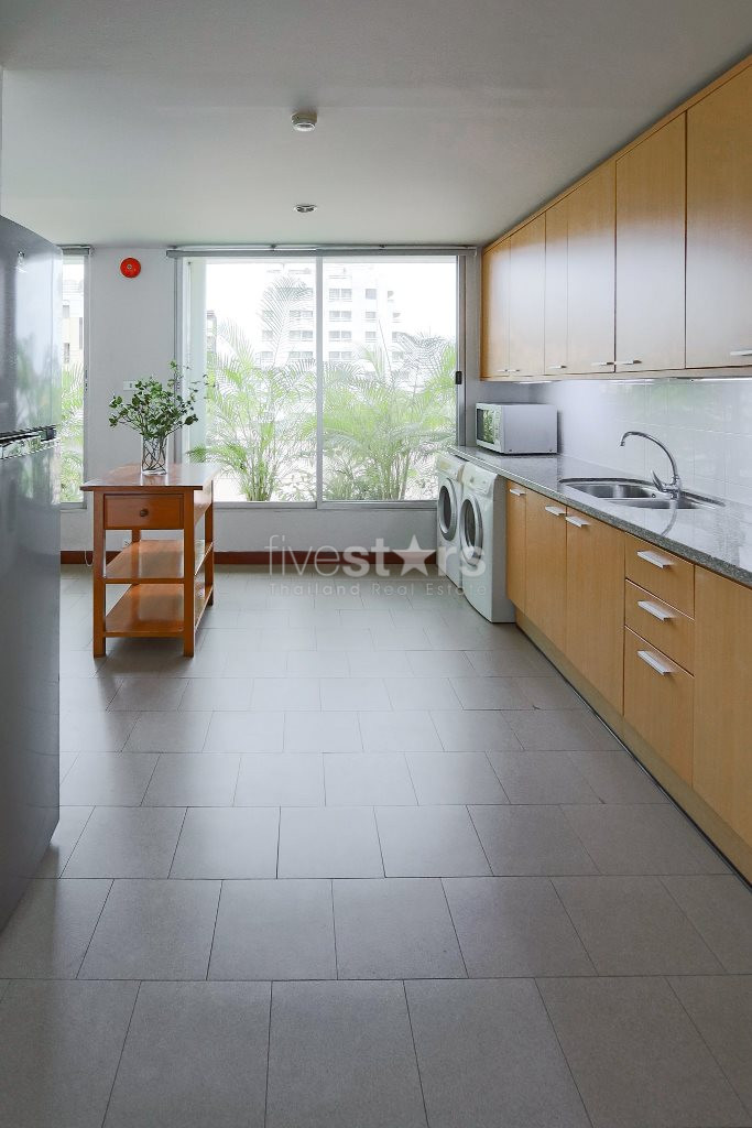 3 bedroom pet friendly apartment for rent on Sathorn, photo 7