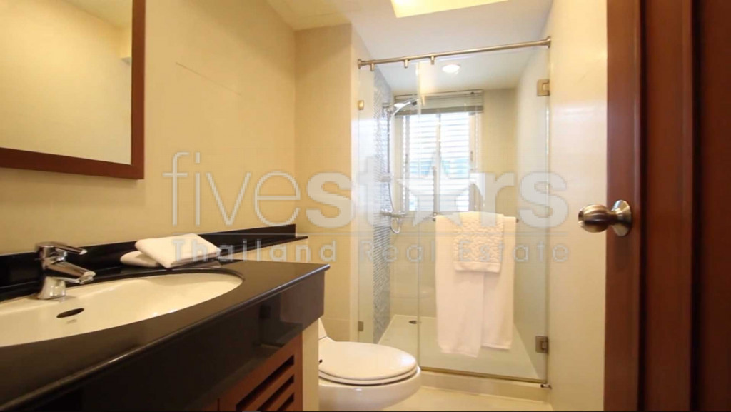Appartement  3 chambres à louer proche station Surasak BTS, photo 12