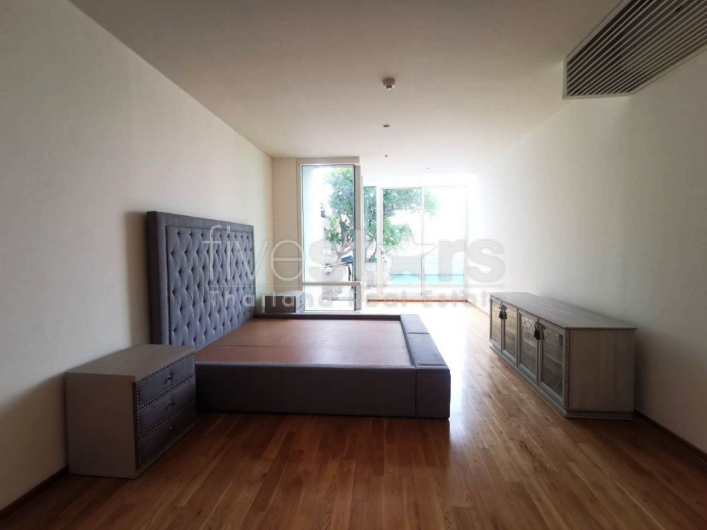 Penthouse de 3 chambres avec piscine privée à louer près de la station Chong Nonsi BTS, photo 3