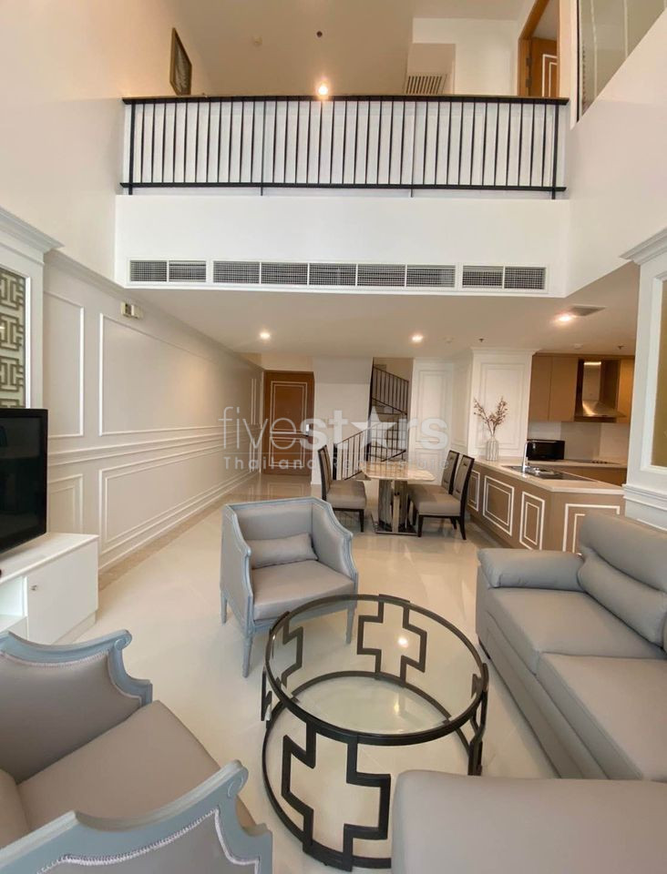 Duplex unit 2 Bedroom for rent on Sathorn, photo 2