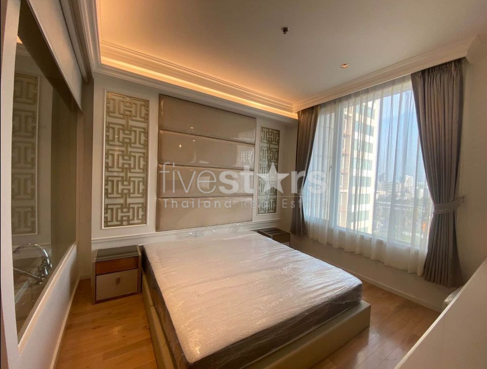 Duplex unit 2 Bedroom for rent on Sathorn, photo 3