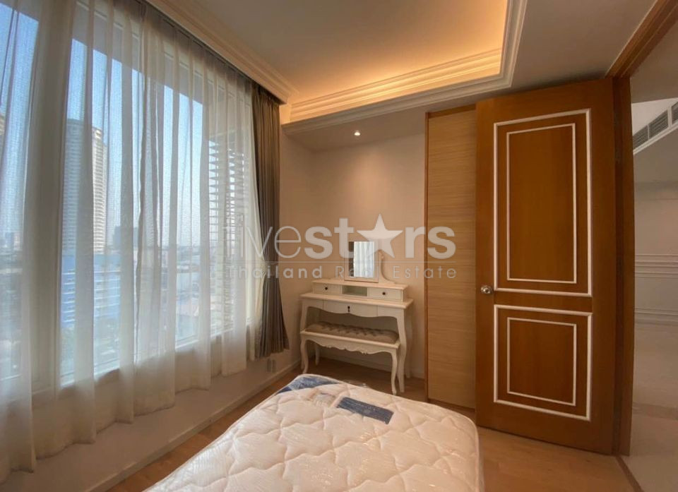 Duplex unit 2 Bedroom for rent on Sathorn, photo 6