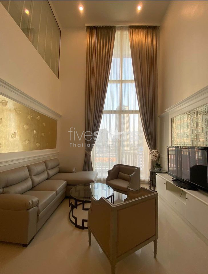 Duplex unit 2 Bedroom for rent on Sathorn