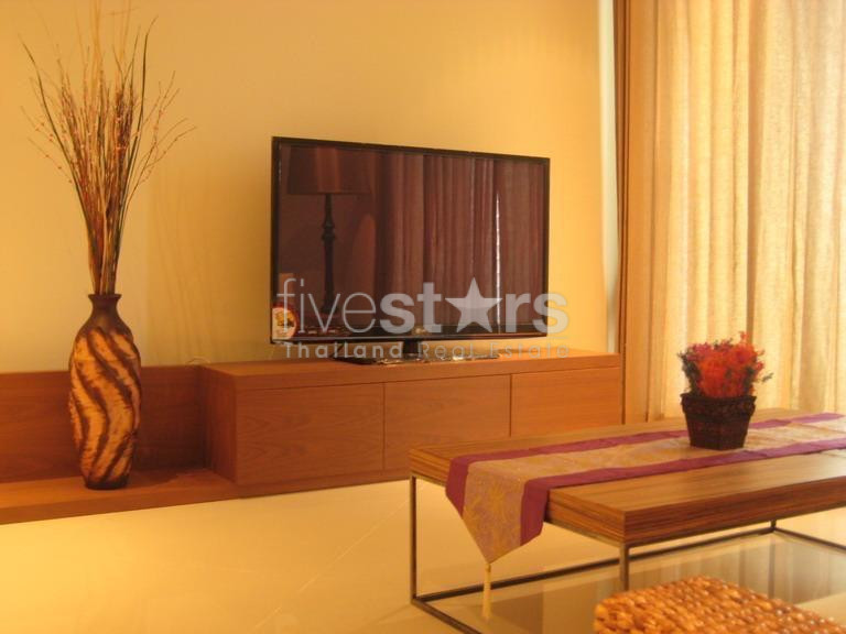 1-bedroom high floor close to Chong Nonsi BTS station, photo 3