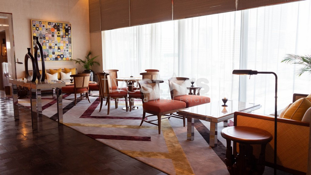 3-bedroom high-end condo for sale close to BTS Chong Nonsi, photo 16