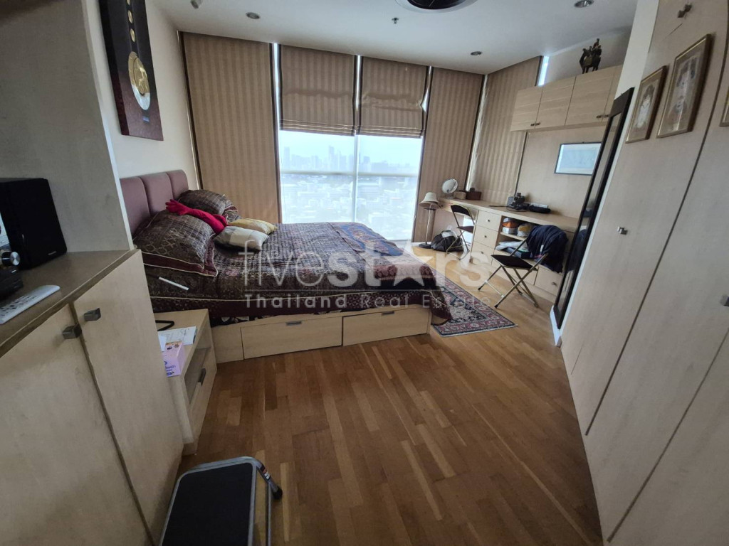 2-bedroom spacious condo for rent on Sathorn to Convent Lane, Silom, photo 3