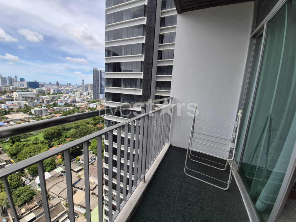 2-bedroom spacious condo for rent on Sathorn to Convent Lane, Silom, photo 5