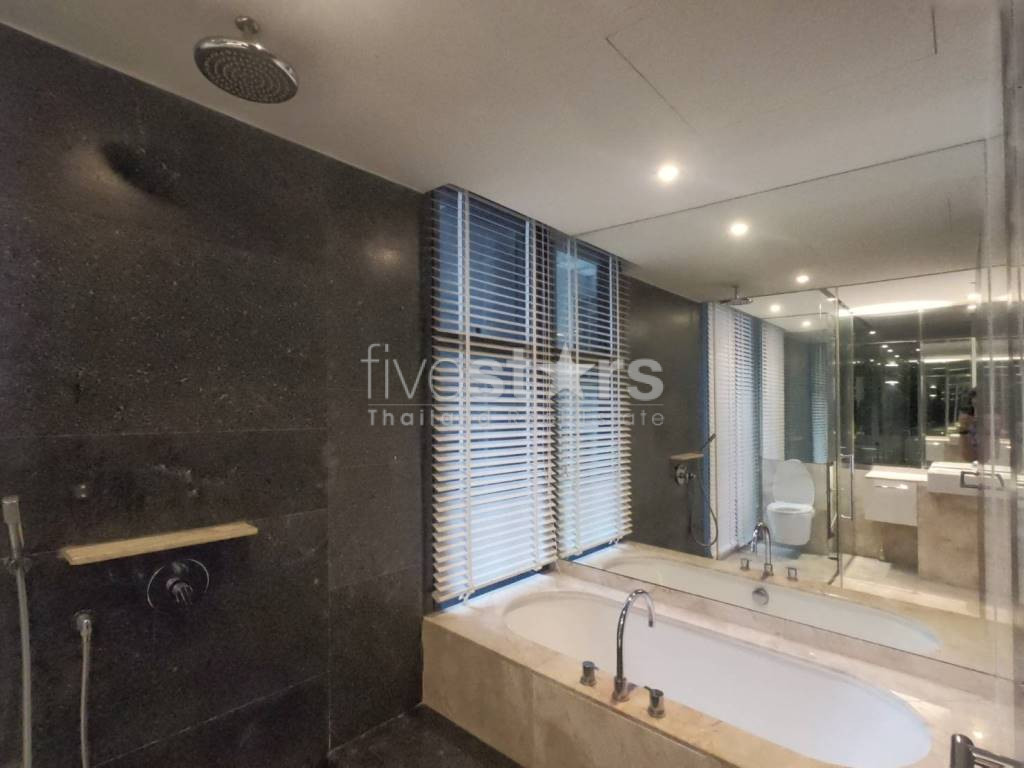 3 bedroom high floor condo for sale on Sathorn, photo 10