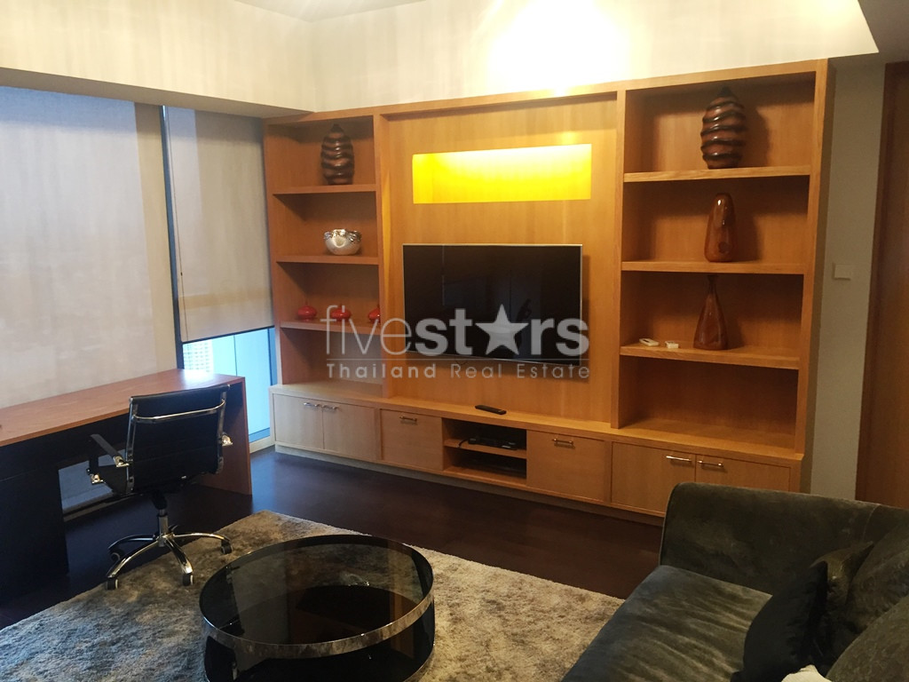 4-bedroom modern penthouse with breathtaking views in Sathorn, photo 8