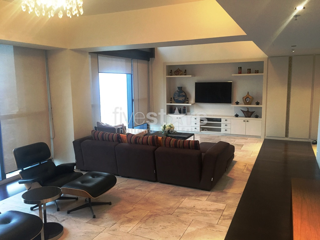 4-bedroom modern penthouse with breathtaking views in Sathorn, photo 6
