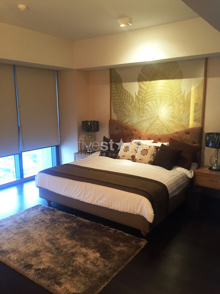4-bedroom modern penthouse with breathtaking views in Sathorn, photo 10