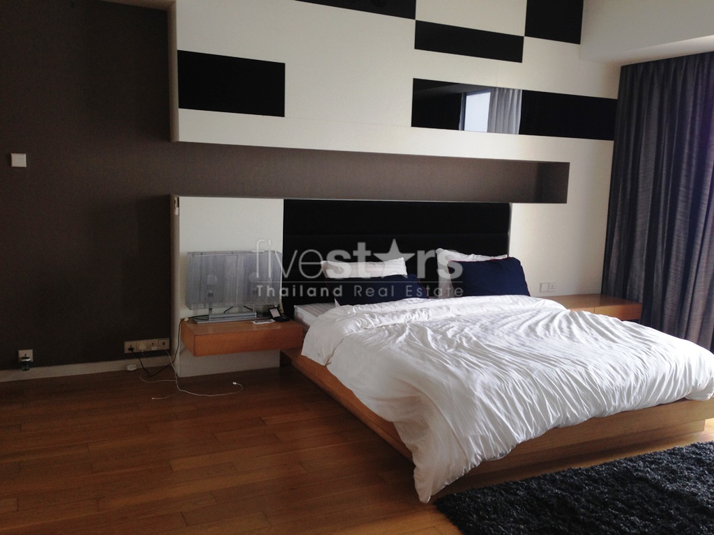 3-bedroom spacious condo with panoramic views in Sathorn, photo 9
