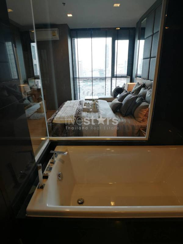 Modern 1 bedroom condo for rent in Sathorn, photo 4