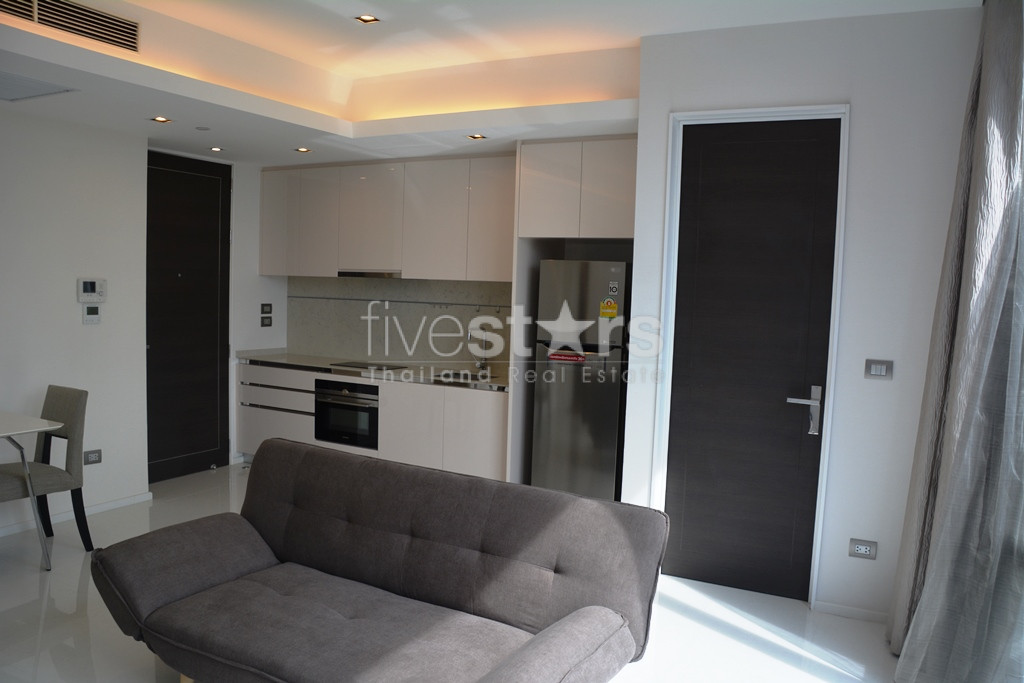 Grand appartement 1 chambre quartier Sathorn/Surasak, photo 7