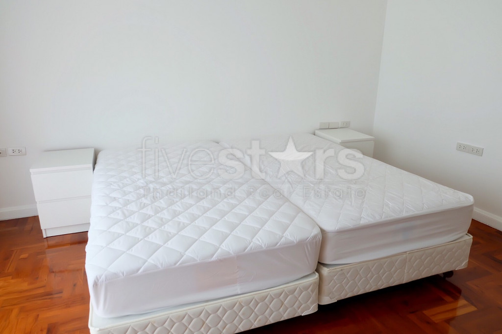 Large 3 bedrooms apartment for rent in Sathorn, photo 11