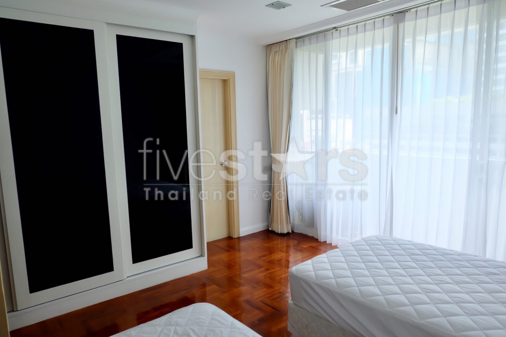 Large 3 bedrooms apartment for rent in Sathorn, photo 9