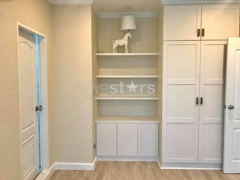 Renovated unit 2 bedrooms condo for rent close to BTS Surasak, photo 7
