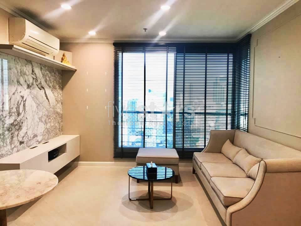 Renovated unit 2 bedrooms condo for rent close to BTS Surasak
