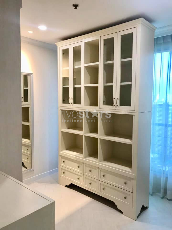 Renovated unit 2 bedrooms condo for rent close to BTS Surasak, photo 9