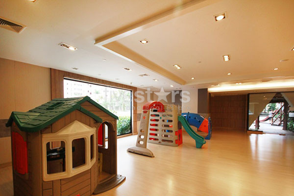 2 bedrooms condo for rent in Sathorn, photo 10