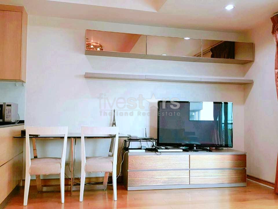 2 bedrooms condo for rent in Sathorn, photo 4