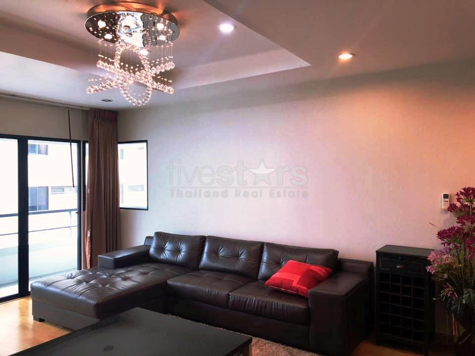 2 bedrooms condo for rent in Sathorn, photo 2