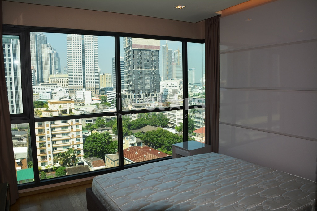 2-bedroom modern condo for sale close to BTS Chong Nonsi, photo 12