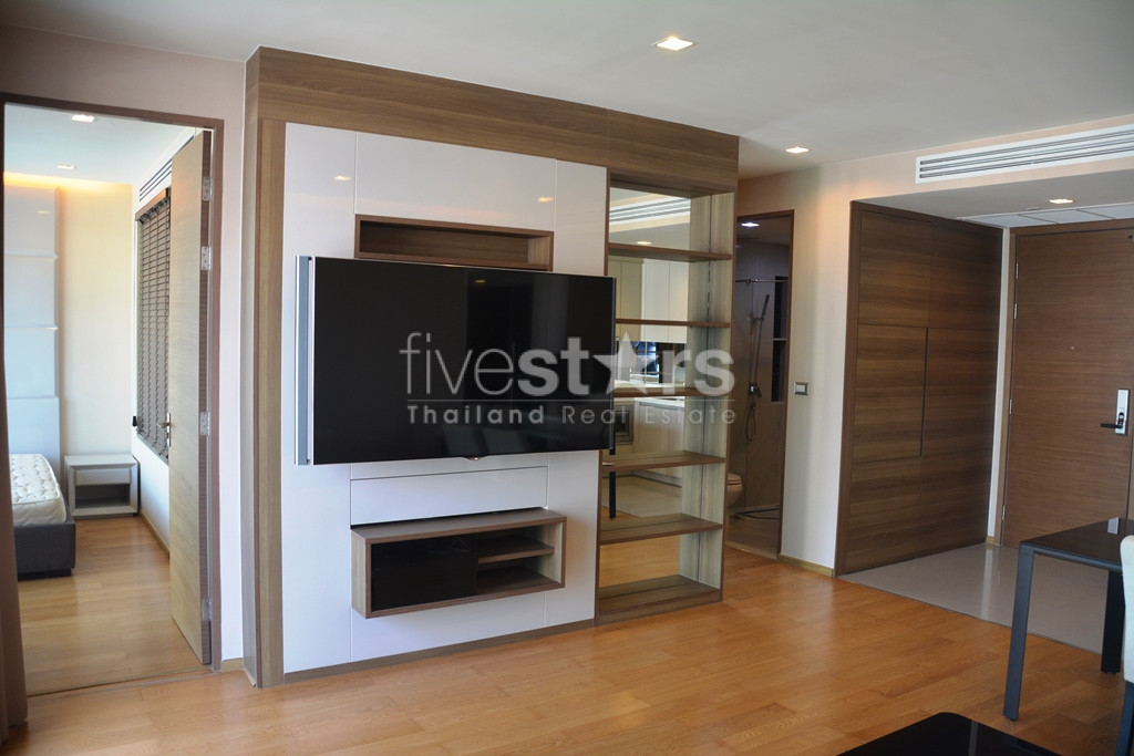 2-bedroom modern condo for sale close to BTS Chong Nonsi, photo 9