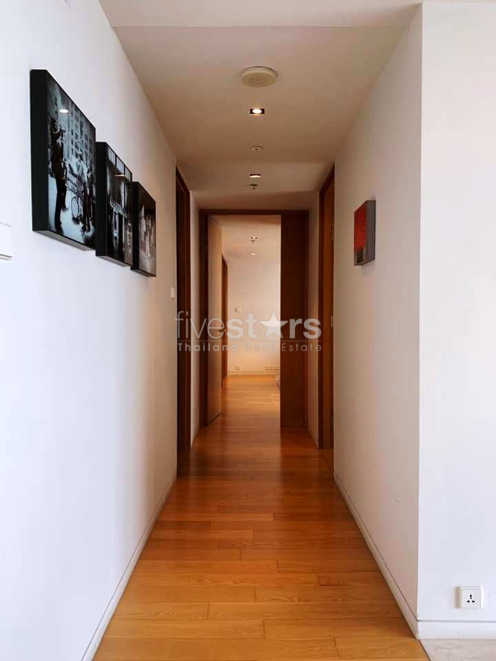 3 bedrooms condo for rent in Sathorn, photo 13