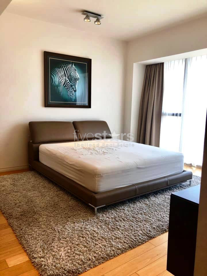 3 bedrooms condo for rent in Sathorn, photo 16