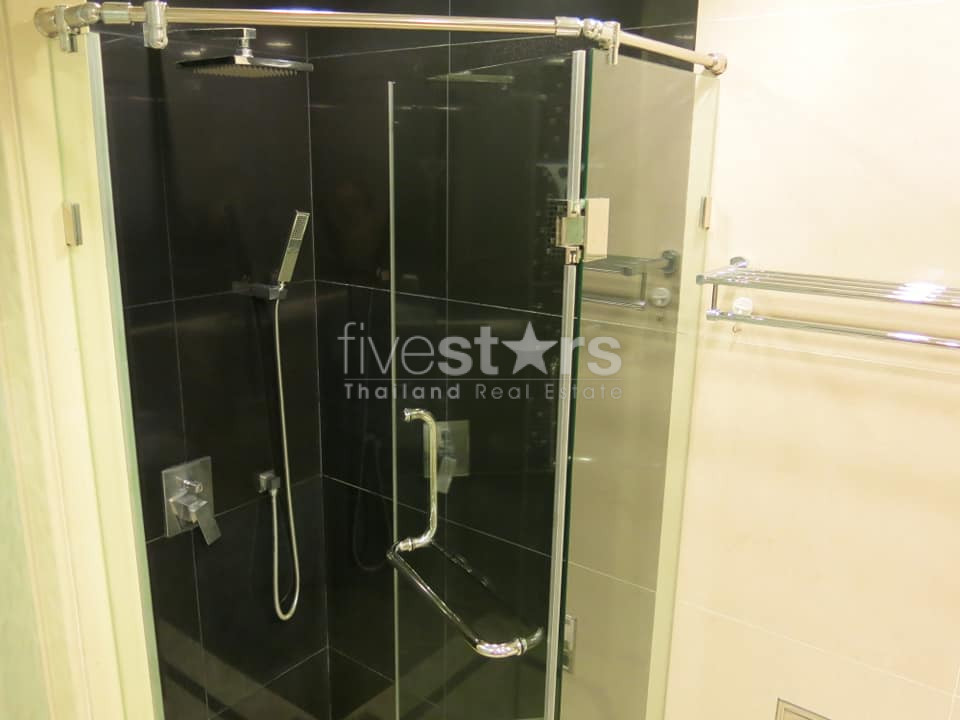 1 bedroom condo for rent in Sathorn, photo 4