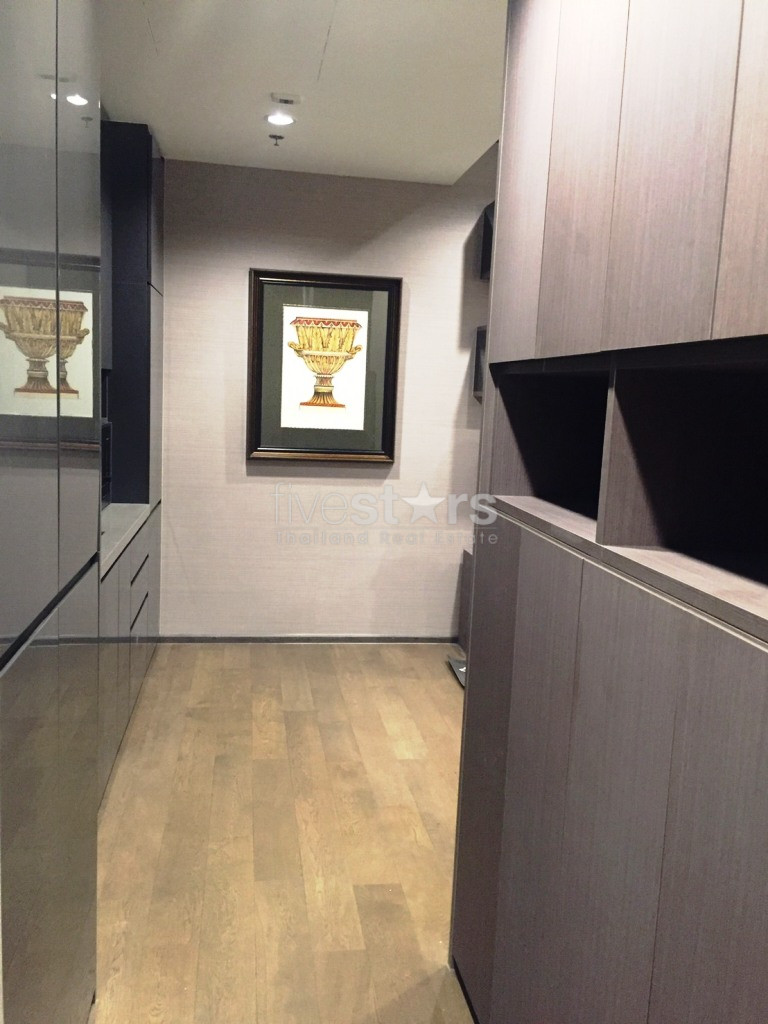 Modern 1 bedroom condo for rent in Sathorn near BTS Surasak, photo 5