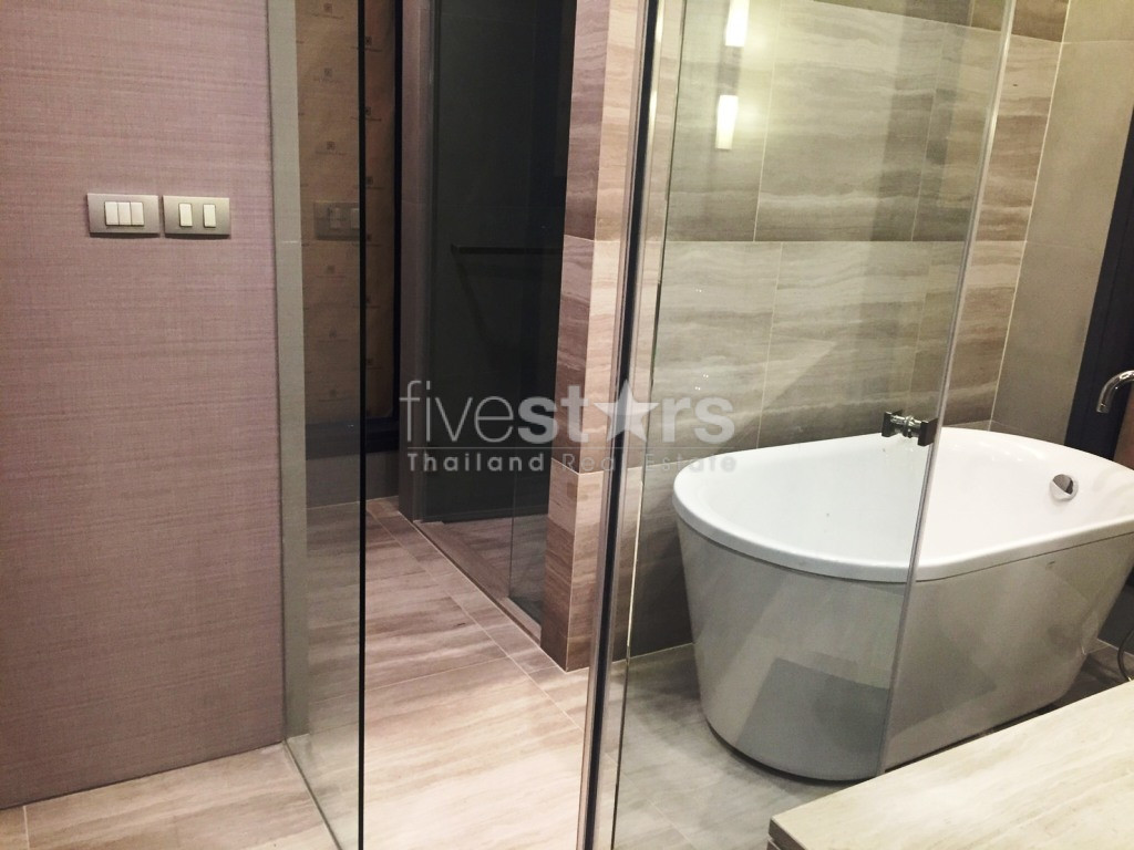 Modern 2 bedrooms condo for rent in Sathorn near BTS Surasak, photo 7